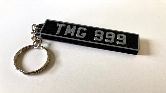 Classic Car Number Plate Keychain – personalised, gift for him or her, vintage black and silver numberplate Father's Day