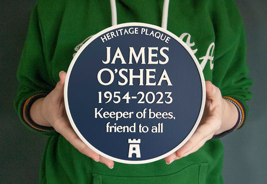 Minimal personalised Blue Plaque – Add a name, add your text, bespoke 3D printed – gift for retirement, birthday, anniversary, 2 sizes