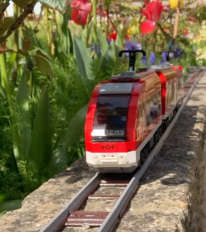 The Lego® Garden railway with 3d printed track